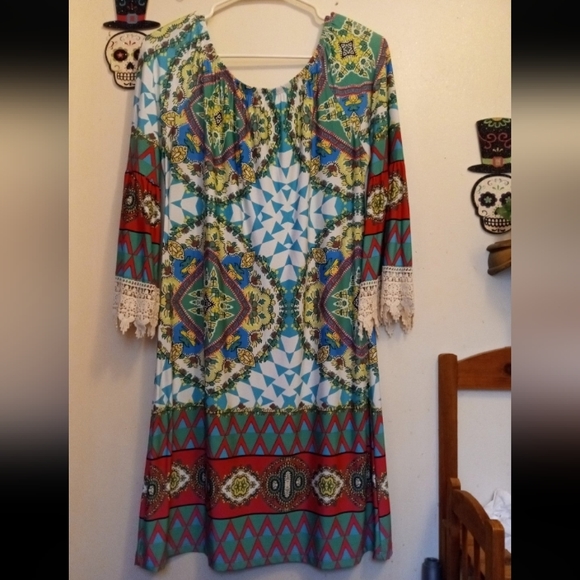 Tunic top NWOT - Picture 2 of 2